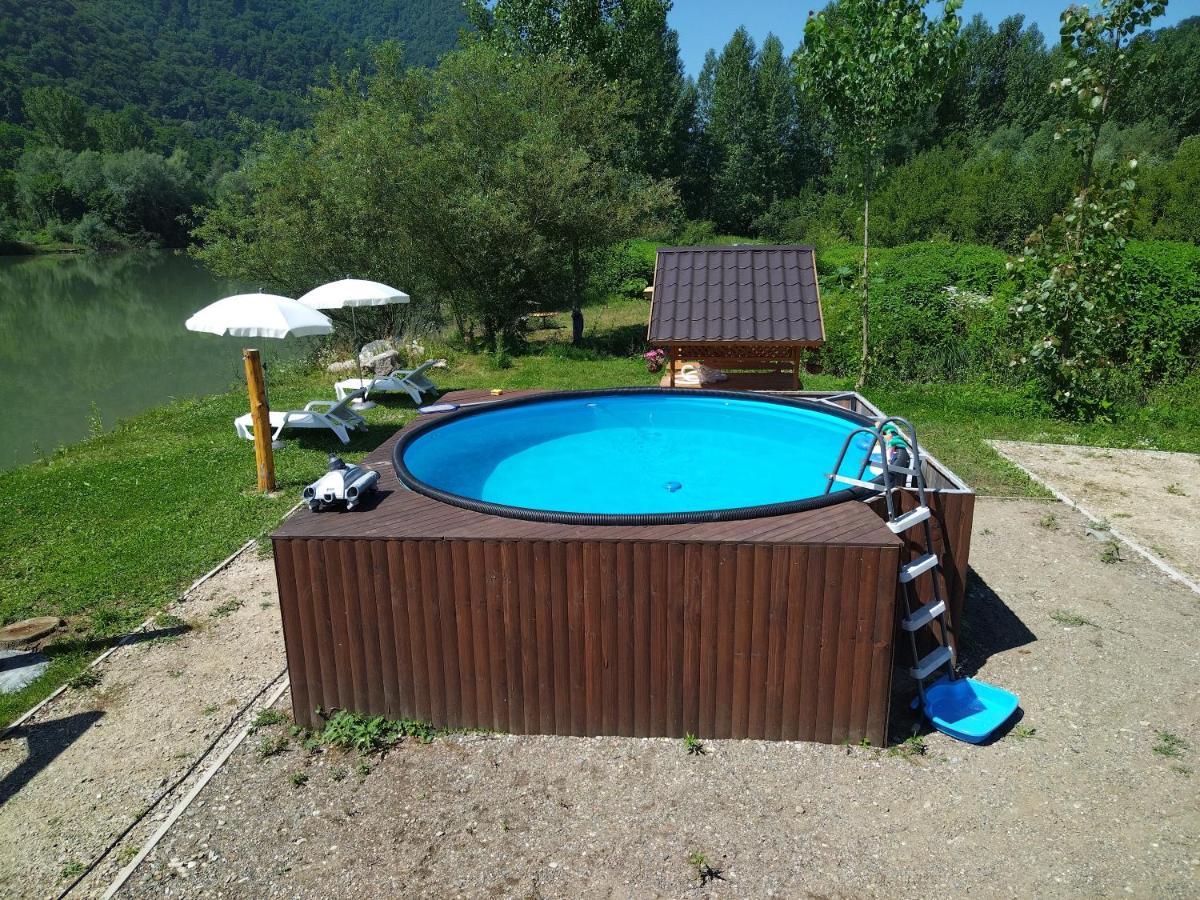 Vikendica Mihic Villa ซวอร์นิก ภายนอก รูปภาพ