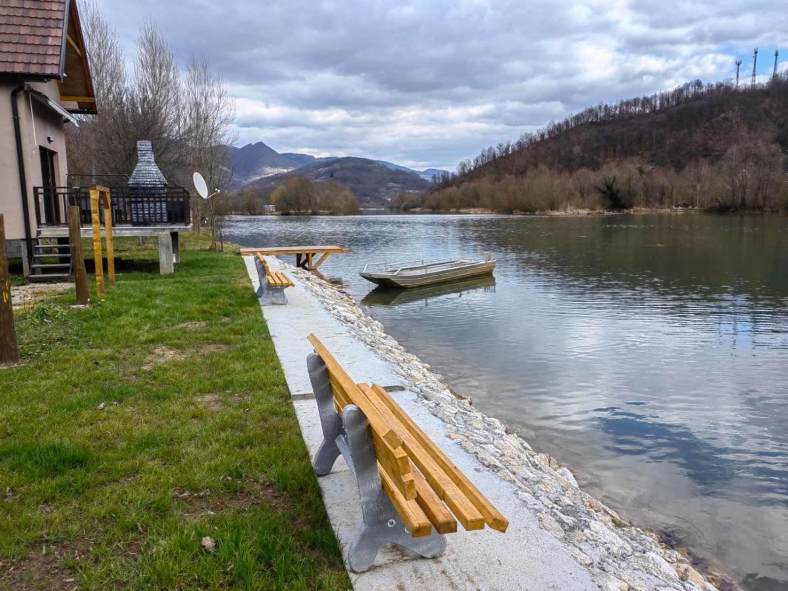 Vikendica Mihic Villa ซวอร์นิก ภายนอก รูปภาพ